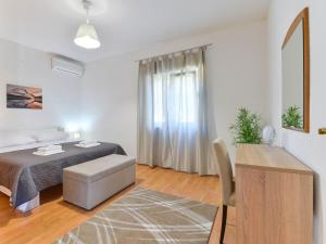 Holiday Home Aurora by Interhome