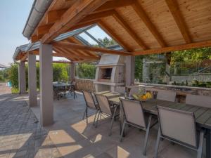 Holiday Home Races by Interhome 
