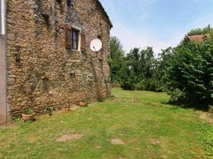 Maisons de vacances Gite du Chateau avec piscine interieure privative : photos des chambres