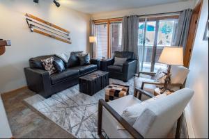 Ski Hill Off Piste Condo: Downtown Breckenridge
