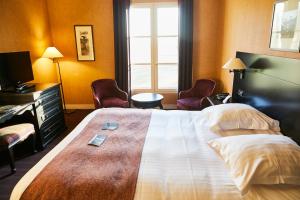 Hotels Chateau De Villiers-Le-Mahieu : Chambre Double