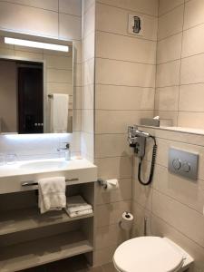 Hotels Best Western Marseille Aeroport : photos des chambres