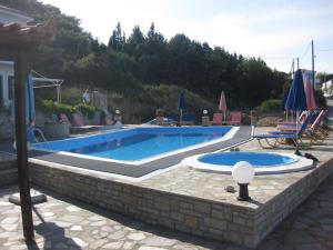 Violetta Seaside Studios&Apartments Samos Greece