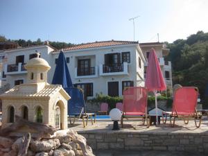 Violetta Seaside Studios&Apartments Samos Greece
