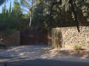 Villas La Boisee, cadre idyllique et reposant pres d'Orange : Villa avec Piscine Privée