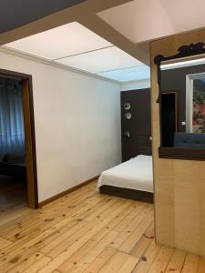 21 Han Asparuh - 24h Self Check-in