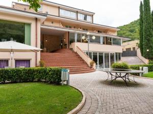 Apartment in Umbria with Pool & Nature Views - 4hvězdičkové hotely ve městě Foligno