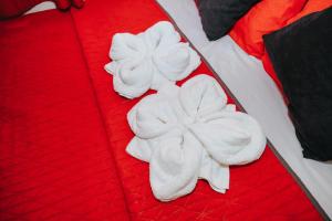 Ezeniels Bedsit @Horizons 101Condominium