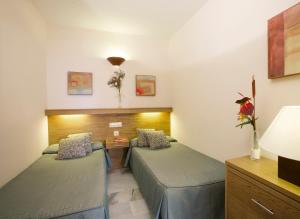 Sunset Beach Club Hotel Apartments