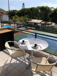 LINDO APARTAMENTO NA PRAIA BRAVA