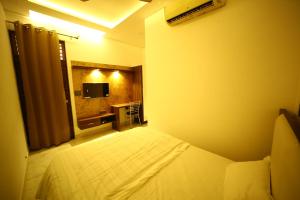 Hotel Byke Ride - Walkable from Agra Cantt Railway Station