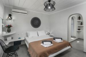 One-Bedroom Apartment room in Tsakonas Mandrakia Home
