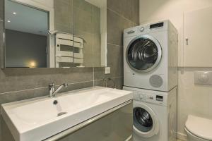 Maisons d'hotes les Aromatiques - terrasse & parking prive a VILLENEUVE LES AVIGNON - proche Golf Academy : photos des chambres