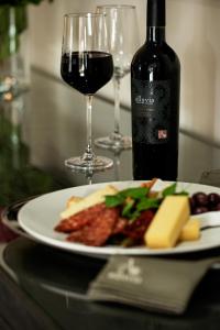 Alluvia Boutique Winery & Luxury Accommodation