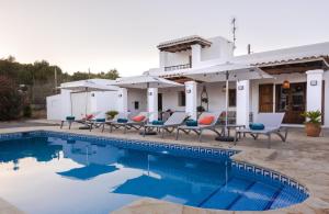 Villa with Private Pool room in Villa Los Naranjos
