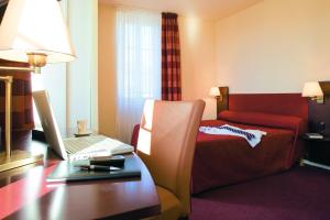 Hotels Le Parc Des Fees Hotel Retaurant & Spa : photos des chambres