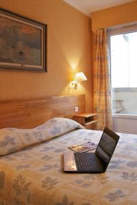 Hotels Hotel Sully : photos des chambres