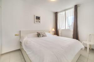 Hauzify I Apartaments Sot del Morer