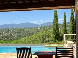 Villas Plushy Villa in La Croix Valmer with private pool : photos des chambres