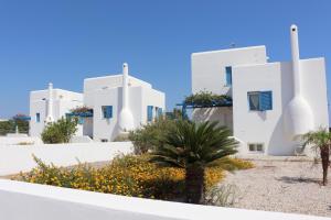 WHITE HOUSES 3 Rhodes Greece