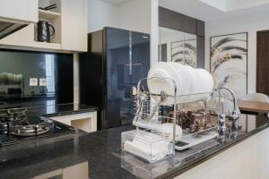 Exclusive with Comfortable 2BR Apartment at Branz BSD By Travelio