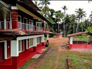 Kannur west beach house - Thottada