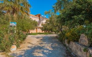 Kavos Psarou Studios & Apartments Zakynthos Greece