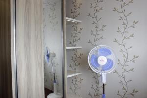 Homey and Chic 2BR Apartment Newton Residence Bandung By Travelio