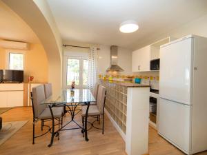 Holiday Home Alexia by Interhome