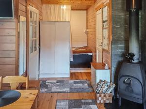 Holiday Home Yllästokka 5 by Interhome