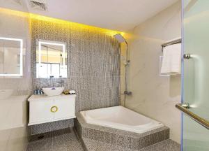 Seaside Boutique Resort Quy Nhon