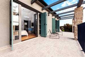 Villa Art Renata with Pool & Sauna