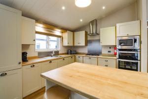 2 bedroom Lodge at Pevensey Bay