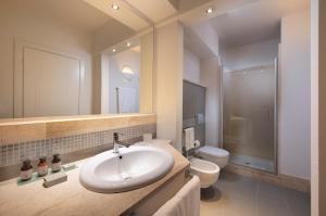 Double Room with Pool View