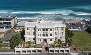 Majestic Mansions – Apartments at St Clair - Taieri Mouth