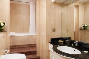 Millennium Hotel London Knightsbridge - image 1