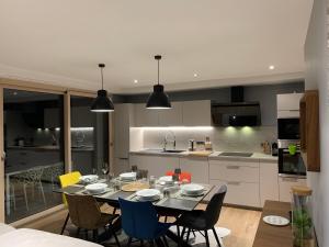 Appartements Aux Pierres Du Clos - Les 3 Vallees : photos des chambres