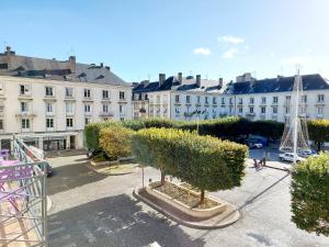 Hotels Hotel Mondial : Chambre Lit King-Size avec Balcon