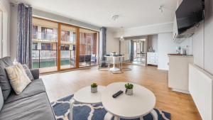 Apartament PRESTIGE z Basenem - 5D Apartamenty