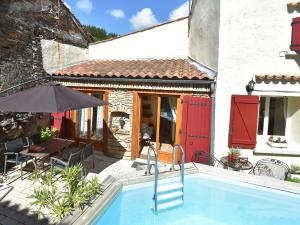 Maisons de vacances Charming holiday home in Cuxac Cabard s with pool : photos des chambres