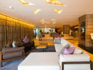 舞鶴グランドホテル (Maizuru Grand Hotel)