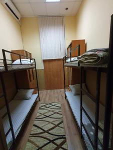4-Bed Mixed Dormitory Room room in Хостел Ideal Home
