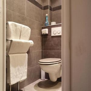 Hotels Hotel Bellevue Cannes : photos des chambres