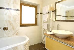 Hotel & Appartements Tiroler Buam