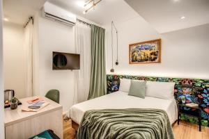 Single Room with Private Bathroom room in Oasi Urbana 41