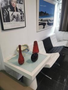 The best Copacabana Luxury Design 3 Bedroom room 3 bathroom 85 inch cinema tv top location