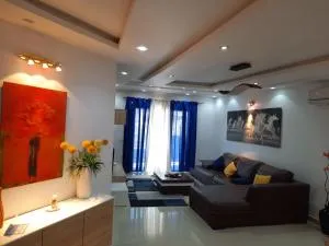 Appartement F4 Meublé Liberté 6 Extension - Derklé