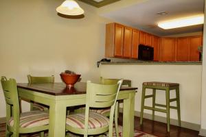 Mountain View Condos 2605 - Free Daily Activities - Indoor and Outdoor Pool - Beautiful Mountain Views - image 1