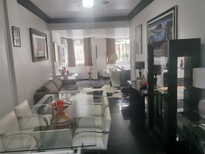 The best Copacabana Luxury Design 3 Bedroom room 3 bathroom 85 inch cinema tv top location 4 split ac