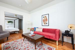 Three-Bedroom Suite room in Sonder — Mandeville Suites